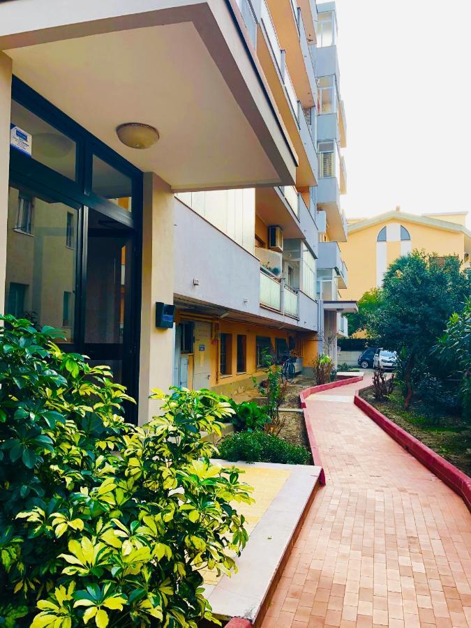 Le Ortensie In Centro E Vicino Al Mare بيسكارا المظهر الخارجي الصورة